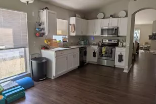 2024 Samantha Ln, Valrico, FL 33594 - Photo 11