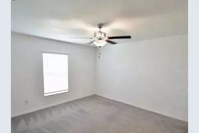 9685 Branching Ship Trace, Wesley Chapel, FL 33545 - Photo 7