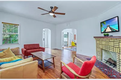 1127 22nd Avenue N, Saint Petersburg, FL 33704 - Photo 5