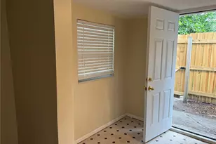 613 1st Ave NE, Largo, FL 33770 - Photo 13
