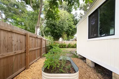 1840 51st Street S, Gulfport, FL 33707 - Photo 5