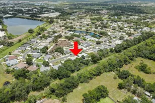 2405 Appaloosa Cir, Sarasota, FL 34240 - Photo 55