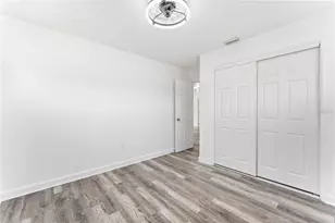 6221 Florida Cir E, Apollo Beach, FL 33572 - Photo 17
