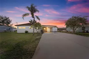 6221 Florida Circle E, Apollo Beach, FL 33572 - Photo 1