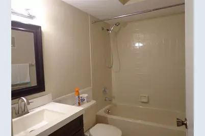 13608 S Village Drive #7103, Tampa, FL 33618 - Photo 17