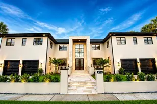 420 S Royal Poinciana Dr, Tampa, FL 33609 - Photo 1