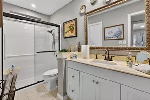 1411 Jacobson Cir, Sun City Center, FL 33573 - Photo 37