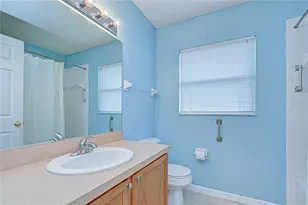 18927 Twinberry Dr, Tampa, FL 33647 - Photo 15