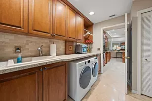 3926 Saywood Ct, Palm Harbor, FL 34685 - Photo 21