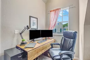 852 35th Ave N, Saint Petersburg, FL 33704 - Photo 35