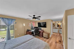 13603 Westshire Dr, Tampa, FL 33618 - Photo 37