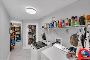 13603 Westshire Dr, Tampa, FL 33618 - Photo 35