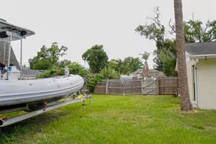 13603 Westshire Dr, Tampa, FL 33618 - Photo 19