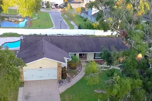 13603 Westshire Dr, Tampa, FL 33618 - Photo 3
