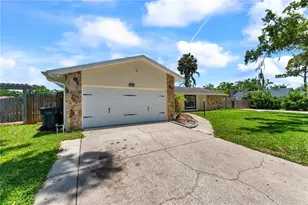 13603 Westshire Dr, Tampa, FL 33618 - Photo 3