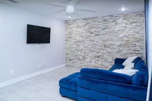 13603 Westshire Dr, Tampa, FL 33618 - Photo 31