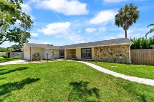 13603 Westshire Dr, Tampa, FL 33618 - Photo 7