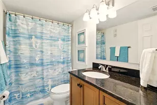 7625 Sun Island Dr S, South Pasadena, FL 33707 - Photo 17