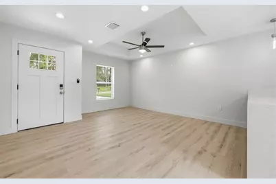9599 W Sandra Street, Crystal River, FL 34428 - Photo 7