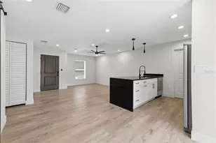 9590 W Tennessee Ln, Crystal River, FL 34428 - Photo 11