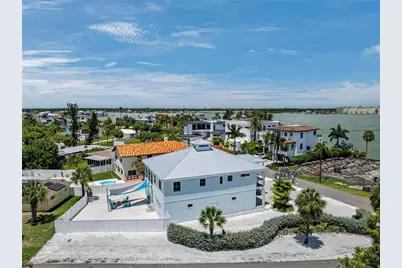 15808 Redington Drive, Redington Beach, FL 33708 - Photo 5