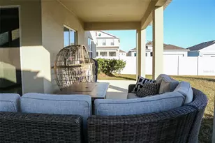 6405 Pebblebrooke Wy, Zephyrhills, FL 33541 - Photo 27