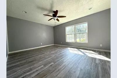 16335 Rambling Vine Drive W, Tampa, FL 33624 - Photo 17