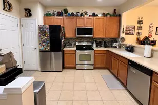 10137 Pink Palmata Ct, Riverview, FL 33578 - Photo 3