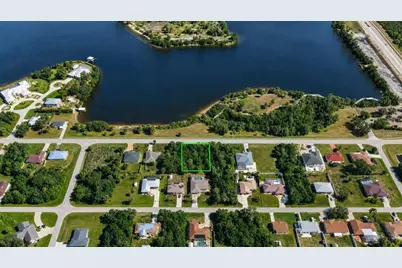 3447 Lake View, Port Charlotte, FL 33948 - Photo 9