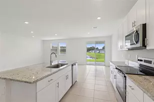 73 Wandering Crk Wy, Palm Coast, FL 32164 - Photo 5