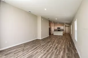 36599 Sagemoor Dr, Zephyrhills, FL 33541 - Photo 11