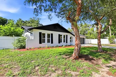 3304 King Richard Court, Seffner, FL 33584 - Photo 3