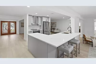 1200 80th St S, Saint Petersburg, FL 33707 - Photo 11