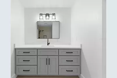 1200 80th St S, Saint Petersburg, FL 33707 - Photo 49
