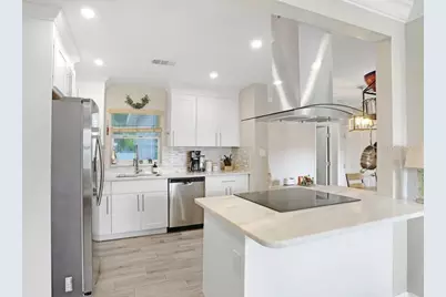 4415 W Bay Villa Avenue, Tampa, FL 33611 - Photo 7