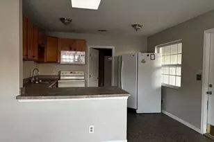 6872 80th Ave N, Pinellas Park, FL 33781 - Photo 3