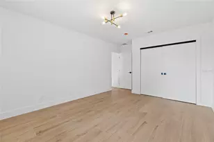 1563 Eden Isle Blvd NE, Saint Petersburg, FL 33704 - Photo 35