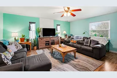 335 Tracy Way, Lakeland, FL 33809 - Photo 7
