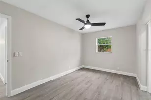 6532 S West Shore Circle, Tampa, FL 33616 - Photo 15