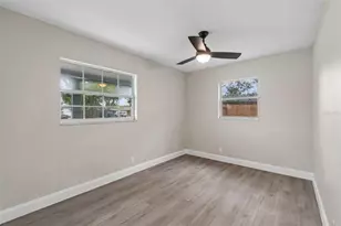 6532 S West Shore Circle, Tampa, FL 33616 - Photo 13