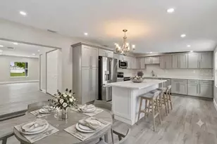 6532 S West Shore Circle, Tampa, FL 33616 - Photo 7