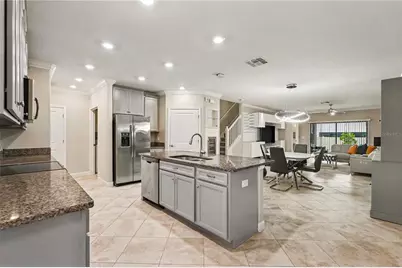 10462 Weldon Cork Way, San Antonio, FL 33576 - Photo 9