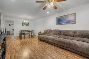 16317 Caliente Pl, Tampa, FL 33624 - Photo 5