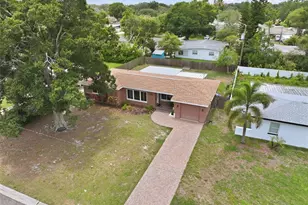 2050 75th St N, Saint Petersburg, FL 33710 - Photo 27