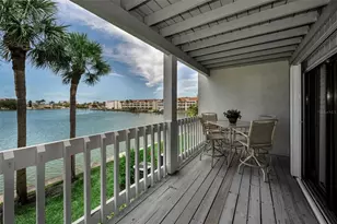 12208 2nd St E, Saint Petersburg, FL 33706 - Photo 17