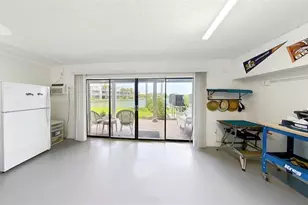 12208 2nd St E, Saint Petersburg, FL 33706 - Photo 57