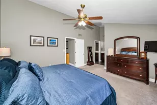 12208 2nd St E, Saint Petersburg, FL 33706 - Photo 41