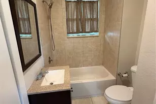919 W Plymouth St, Tampa, FL 33603 - Photo 9