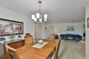 2417 Lancaster Dr, Sun City Center, FL 33573 - Photo 9