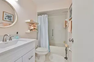 2417 Lancaster Dr, Sun City Center, FL 33573 - Photo 29
